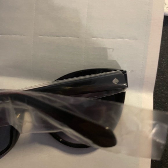 Kate spade sunglasses (new) - Picture 3 of 6